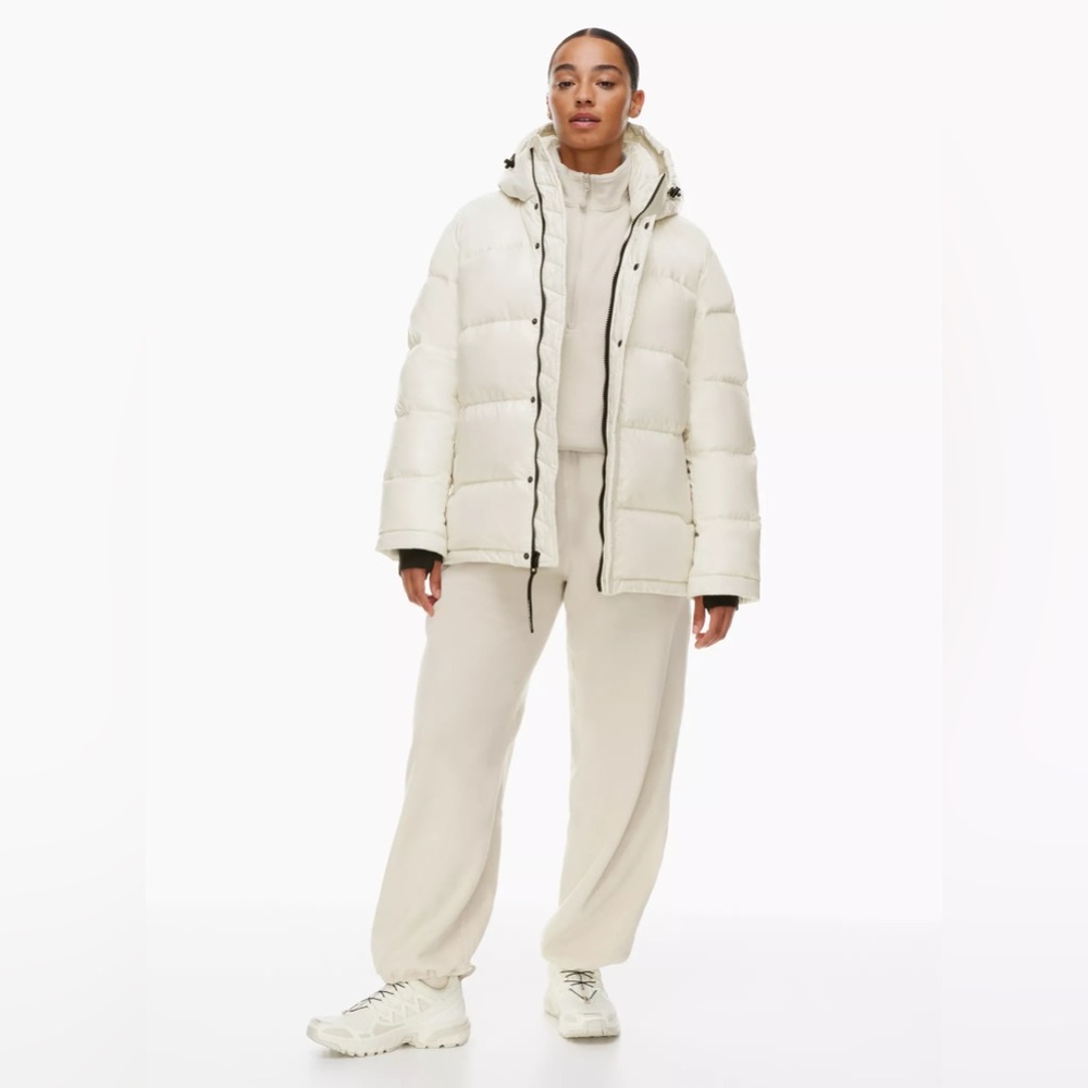 Aritzia the super puff hi-gloss in birch